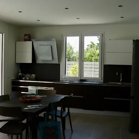 Zagara Modern With Pool 빌라 *
